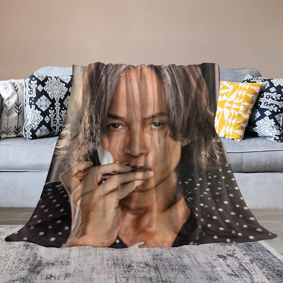 今売れている商品 B'z オリジナルブランケット＆クッションセット
